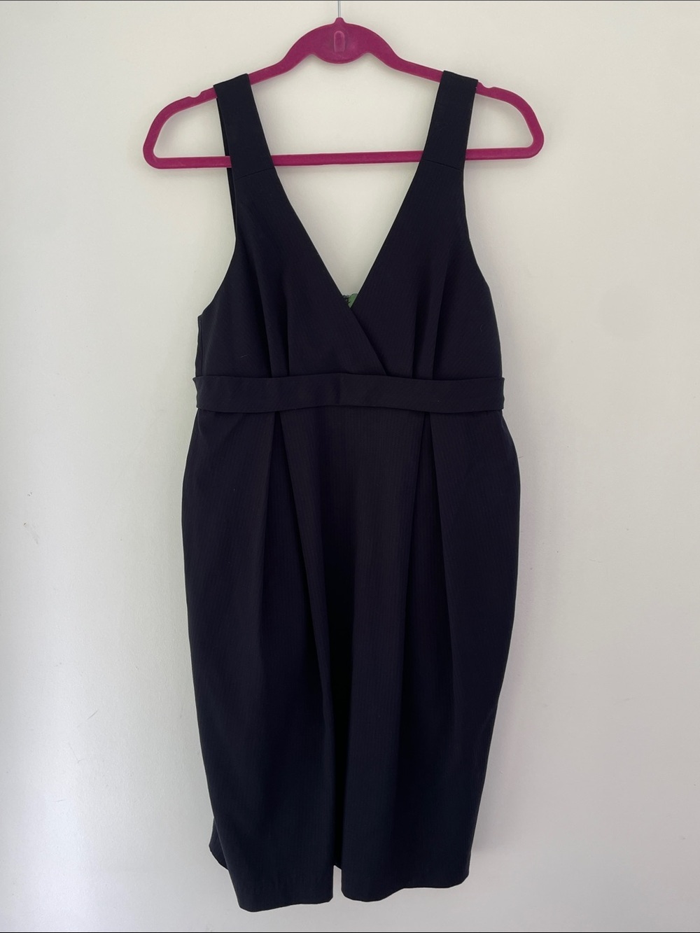 Tulle Navy Blue V-Neck Sleeveless Sheath Dress Medium